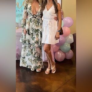 Elegant Floral Maxi Dress with V-Neck by Fashinova